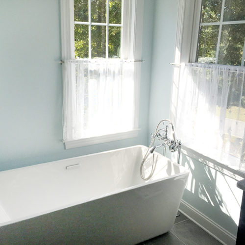 Modern bathtub installation in Wilmington NC